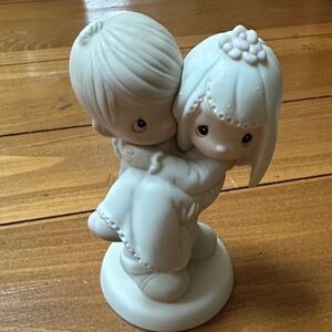 Vintage Precious Moments ‘Bless You Two’ figurine